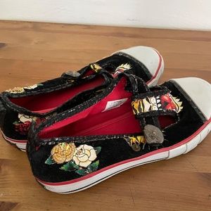 Ed Hardy Corduroy Mary Jane Child Size 2 Shoes